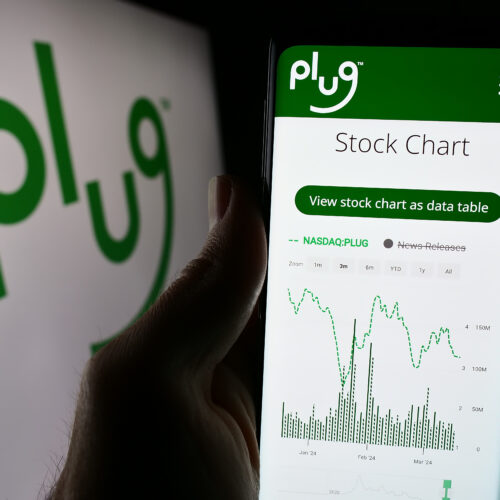 Plug Power Seeks Shareholder Approval for Capital Expansion Amid Financial Strains