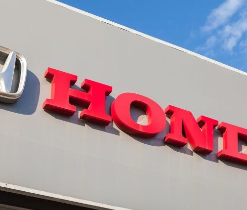Honda Takes the Fight to Toyota, Unveils New Hydrogen Direction