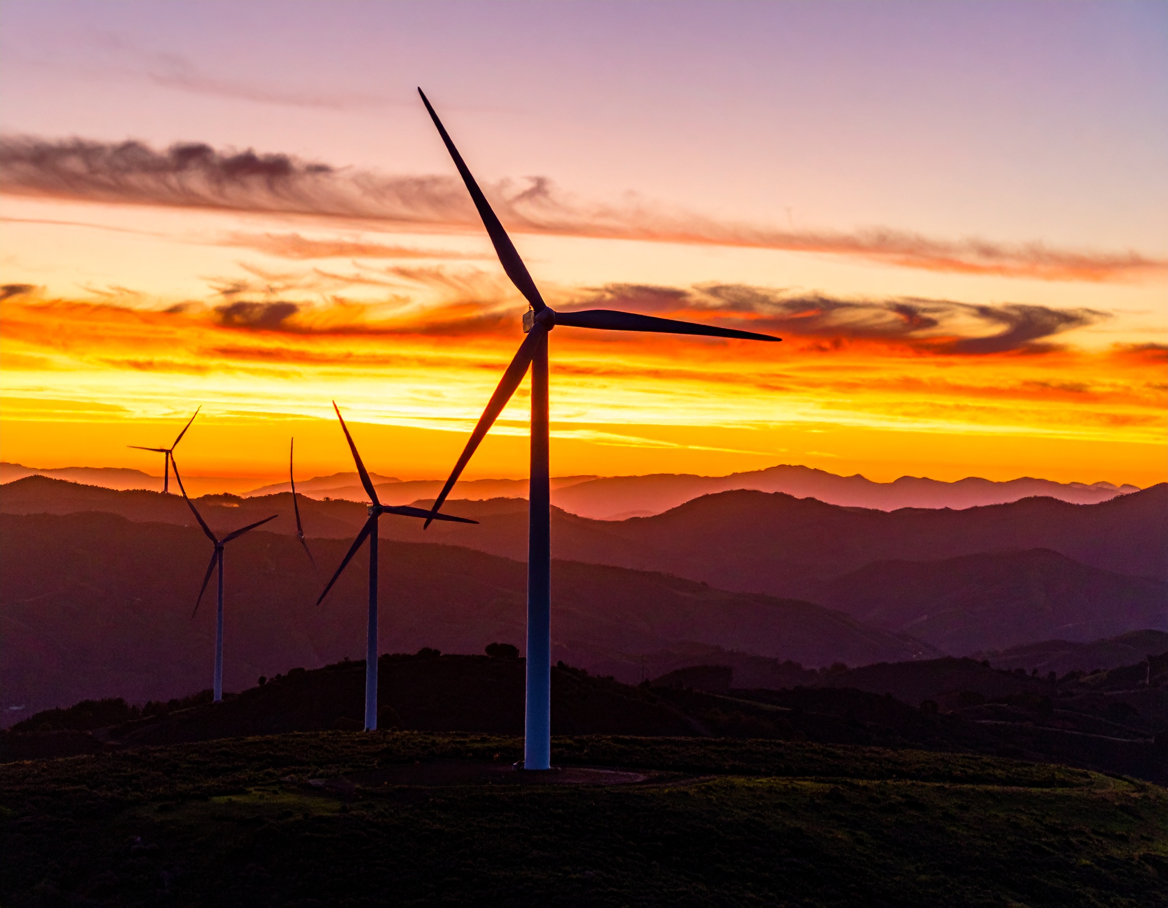 Uniper Unveils €5 Billion Investment Plan to 2030, Targeting Renewables, Gas, and Hydrogen-Ready Power