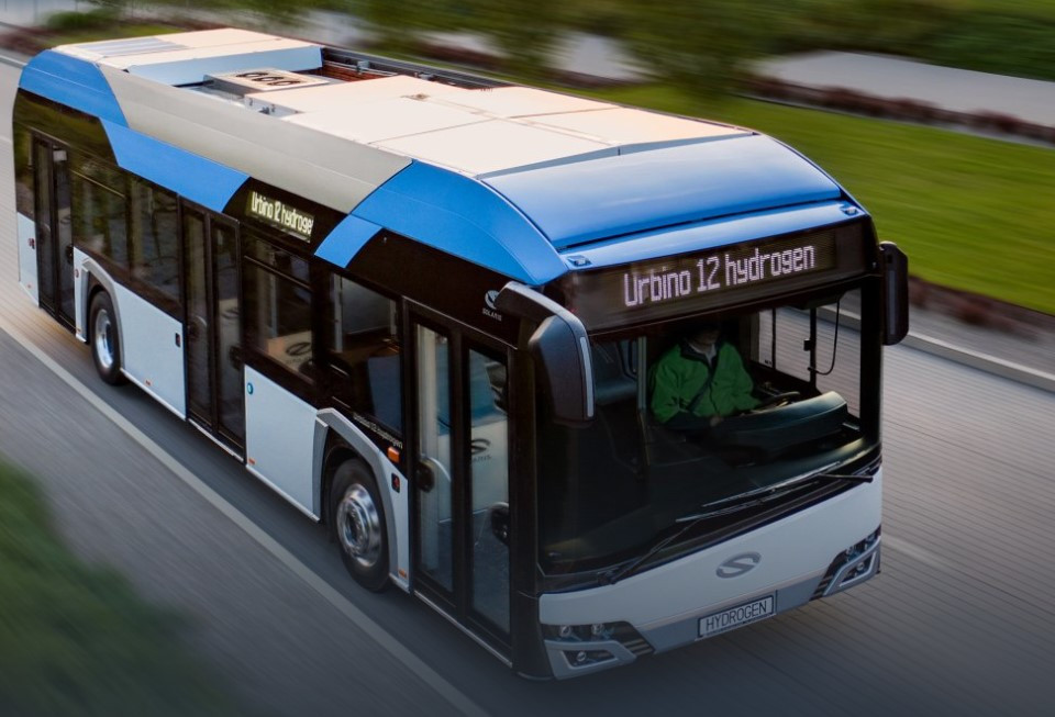 Italy to Deploy 130 Hydrogen Fuel Cell Buses